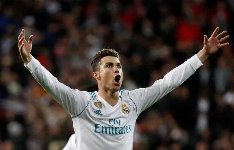 巴甲战报：塔利亚里独造3球，若热双响，尤文图德3-3克鲁塞罗（巴甲焦点：塔利亚里参与三球，若热梅开二度，尤文图德3-3战平克鲁塞罗）